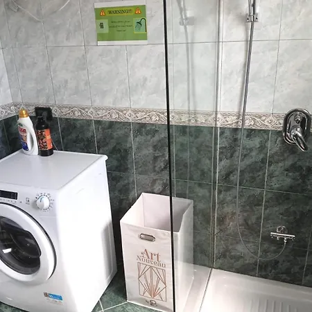 Artist's Appartamento Tirana