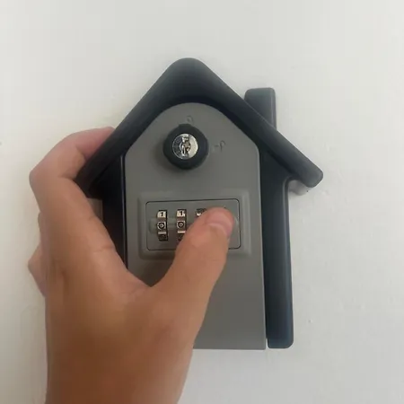 Artist's Appartamento *