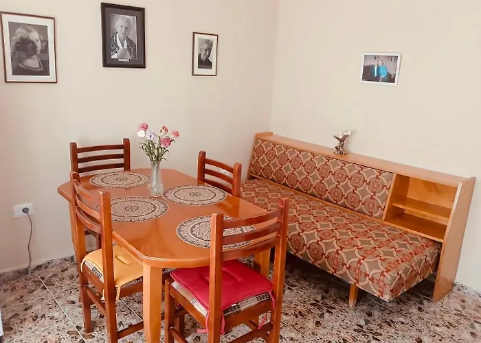 Artist's Apartmán *